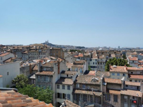 le 5e ciel : un nid au dessus de Marseille